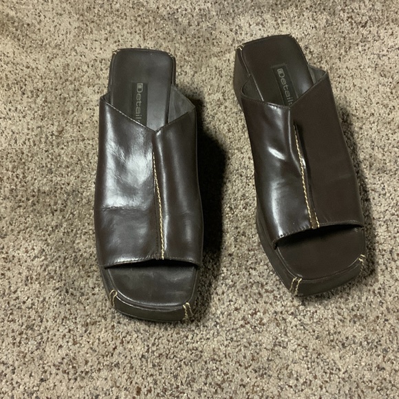 Shoes - Picture 1 of 3